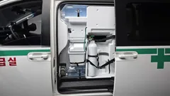 2023 Hyundai Staria Ambulance — фото 12