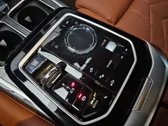 2023 BMW 7-Series 750e xDrive M Sport — фото 9