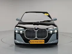 2023 BMW 7-Series 750e xDrive M Sport — фото 12