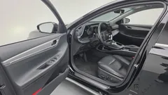 2023 Hyundai Grandeur 3.0 LPi Rent Car — фото 10