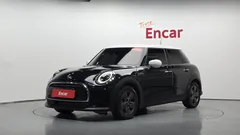 2023 Mini Cooper 5Door Classic — фото 12