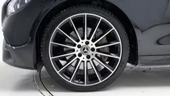 2022 Mercedes-Benz E-Class E220d 4MATIC AMG Line — фото 5