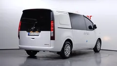 2022 Hyundai Staria Cargo 5-Seater — фото 2