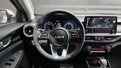 2022 Kia K3 1.6, белый — фото 17