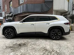 2023 BMW XM 4.4, белый — фото 4