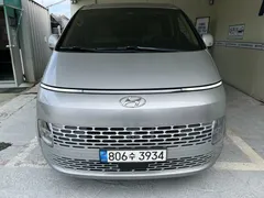 2022 Hyundai Staria Cargo 5-Seater — фото 4