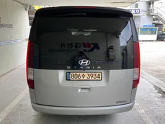 2022 Hyundai Staria Cargo 5-Seater — фото 5
