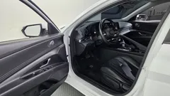 2023 Hyundai AVANTE Modern, белый — фото 10