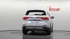 2023 Renault Samsung QM6 2.0 GDe PREMIERE 2WD — фото 4