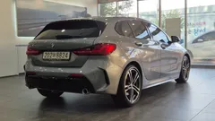 2023 BMW 1-Series 120i M Sports — фото 4