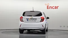 2022 Chevrolet Spark Premier — фото 4