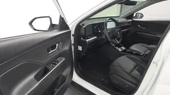 2023 Hyundai Kona Inspiration, белый — фото 10