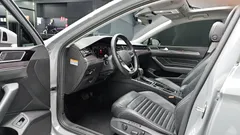 2022 Volkswagen Passat 2.0 TDI 4Motion Prestige — фото 10