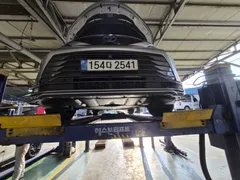 2022 Toyota Sienna 2.5 Hybrid 2WD, серебристый — фото 7