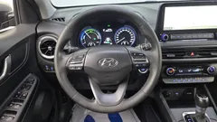 2022 Hyundai Kona Modern, серо-серебристый — фото 15