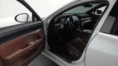 2023 Genesis G90 Gasoline 3.5 Turbo AWD — фото 10