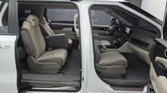 2023 Kia Carnival Gasoline 11-Seater Prestige — фото 11