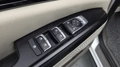 2023 Kia Carnival Gasoline 11-Seater Prestige — фото 12
