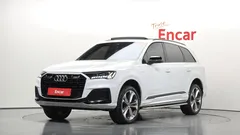 2023 Audi Q7 55 TFSI Quattro Premium — фото 1