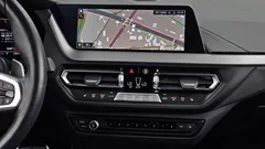 2023 BMW 1-Series 120i M Sports — фото 14