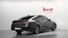 2022 Hyundai Sonata 2.0, серый — фото 2