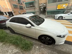 2022 Mercedes-Benz A-Class A220 Sedan — фото 3