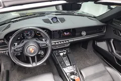 2023 Porsche 911 Targa 4 GTS, чёрный — фото 15