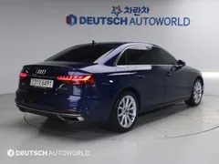 2023 Audi A4 40 TFSI — фото 2