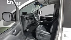 2023 Hyundai Staria Tourer 9-Seater — фото 10