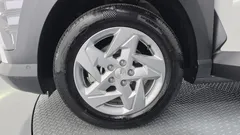 2024 Hyundai Kona Premium, белый — фото 5