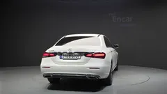 2022 Mercedes-Benz E-Class E250 Avantgarde — фото 4