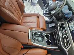 2022 BMW X7 xDrive 40i M Sport 6STR — фото 11