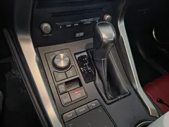 2021 Lexus NX Executive, чёрный — фото 10