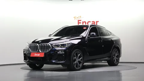 2021 BMW X6 xDrive40i M Sport