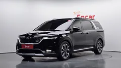 2021 Kia Canival Gasoline 7-Seater Signature, чёрный — фото 1