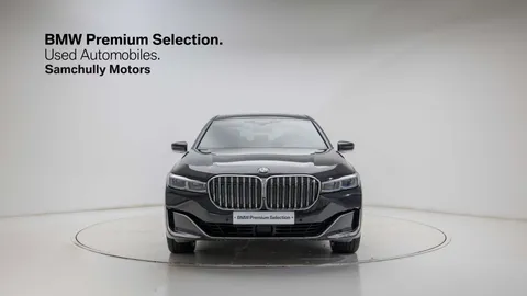 2021 BMW 7-Series 740Li xDrive Design Pure Excellence