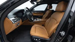 2021 BMW 7-Series 740Li xDrive Design Pure Excellence, чёрный — фото 10