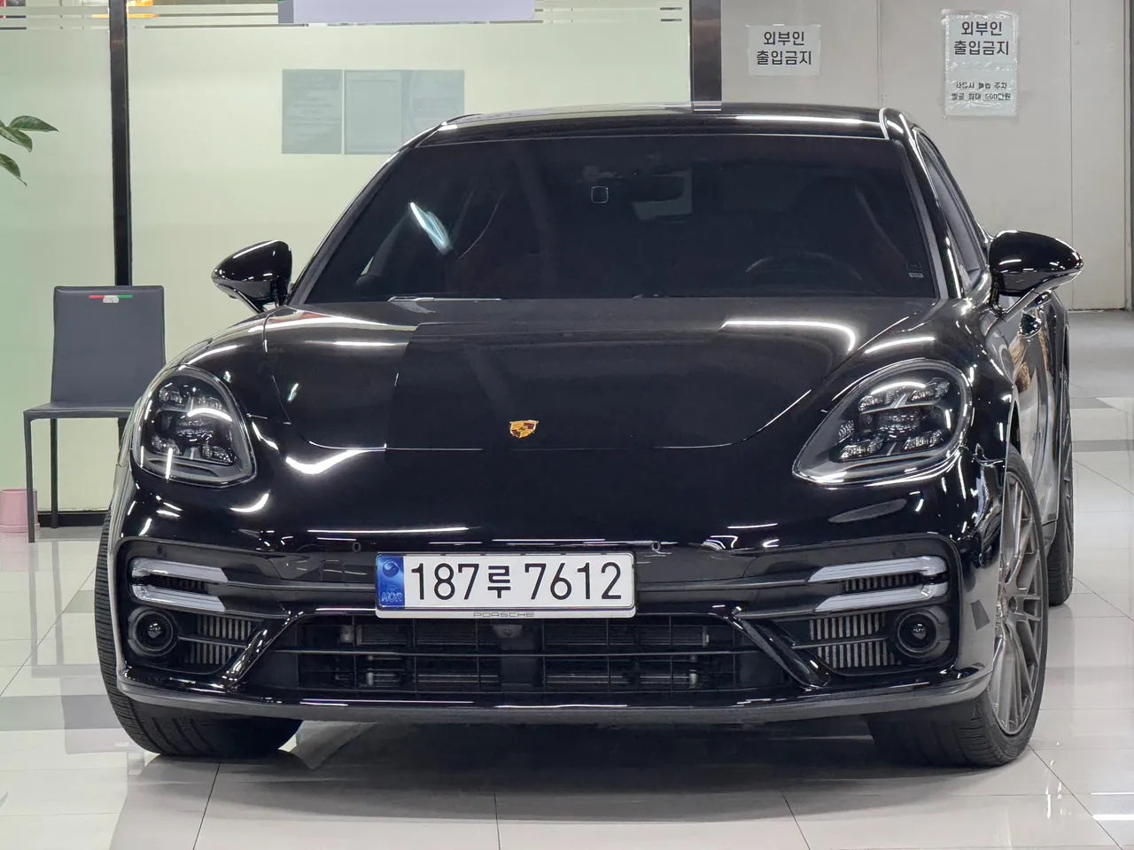 2023 Porsche Panamera 4.0 GTS