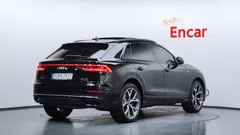 2023 Audi Q8 50 TDI Quattro Premium, чёрный — фото 2