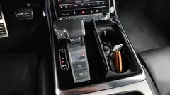 2023 Audi Q8 50 TDI Quattro Premium, чёрный — фото 9