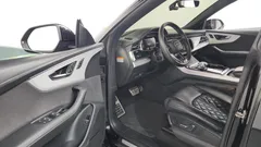 2023 Audi Q8 50 TDI Quattro Premium, чёрный — фото 10