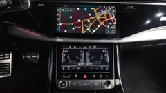 2023 Audi Q8 50 TDI Quattro Premium, чёрный — фото 16