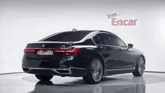 2022 BMW 7-Series 730d xDrive Design Pure Excellence — фото 2