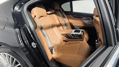 2022 BMW 7-Series 730d xDrive Design Pure Excellence — фото 11