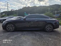 2023 Mercedes-Benz E-Class E300d 4MATIC Coupe — фото 5