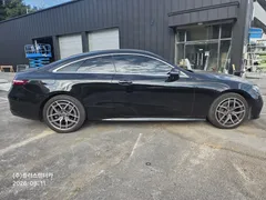2023 Mercedes-Benz E-Class E300d 4MATIC Coupe — фото 6