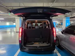 2023 Hyundai Staria Tourer 9-Seater — фото 14