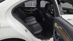 2023 Mercedes-Benz E-Class E300e 4MATIC Exclusive — фото 11
