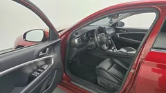 2022 Genesis G70 Gasoline 2.0T 4WD — фото 10