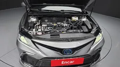 2022 Toyota Camry 2.5 XLE Hybrid, серый — фото 6